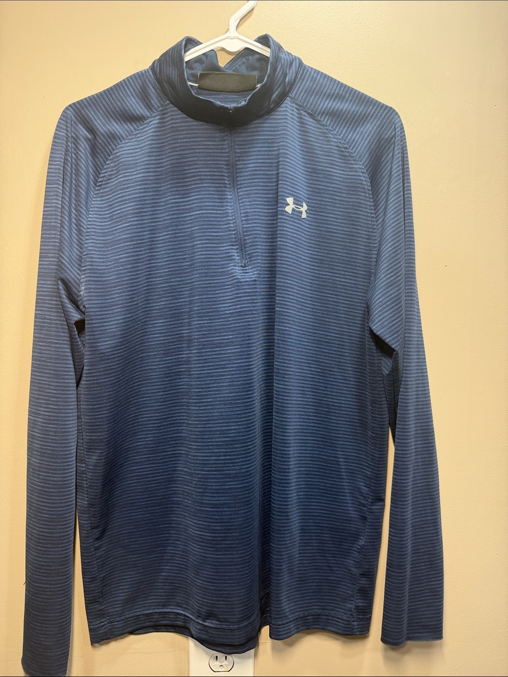 Under Armour Navy & Dark Blue Striped Quarter-Zip Pullover medium